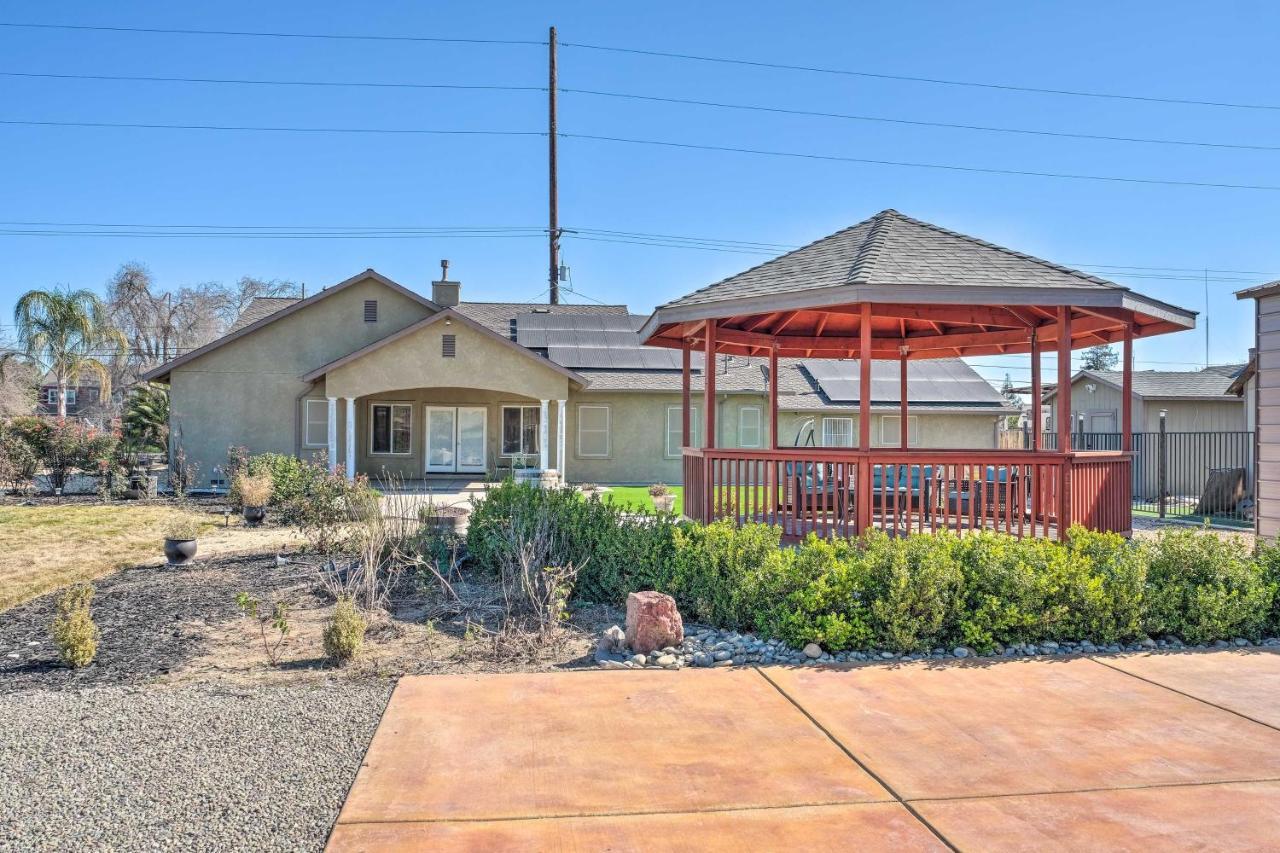 Manteca Home With Gated Yard About 2 Mi To Downtown Exterior photo